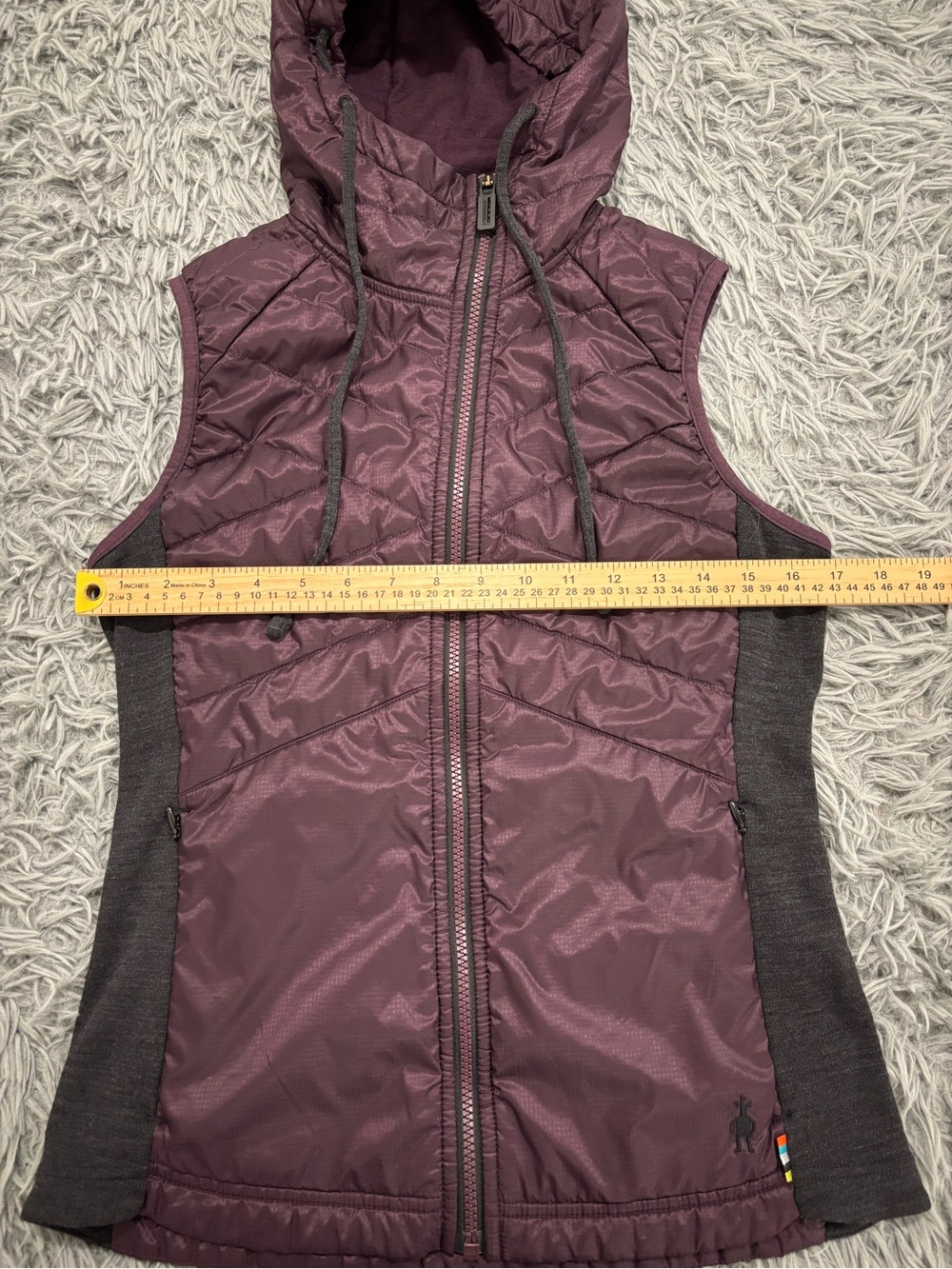 Smartwool Women’s Puffer Vest Hoodie Merino Wool Purple Small Gorpcore Outdoor - Picture 6 of 7